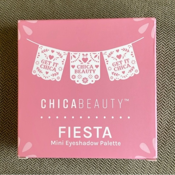Chica Beauty NWT Fiesta Eyeshadow Palette - Picture 2 of 3